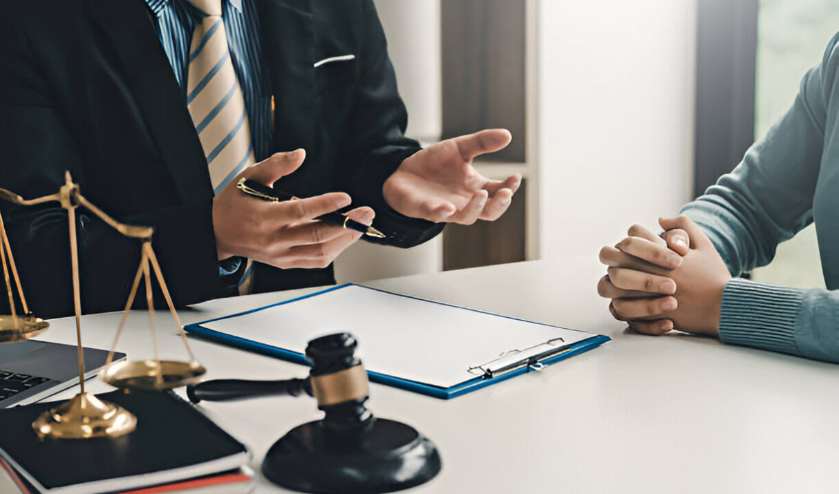 What Are the Most Engaging Types of LinkedIn Content for Lawyers in 2025?
