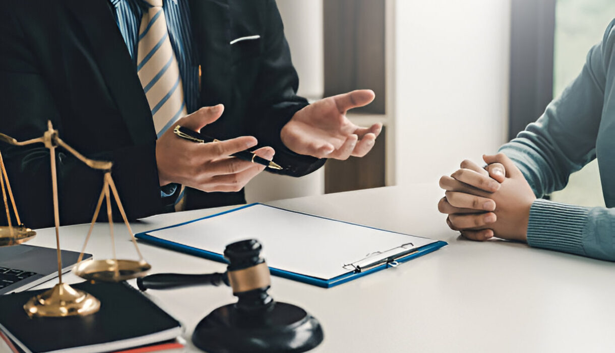 Engaging Types of LinkedIn Content for Lawyers in 2025